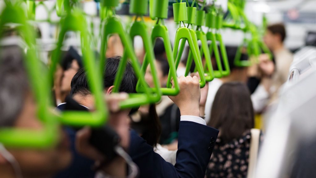 満員電車